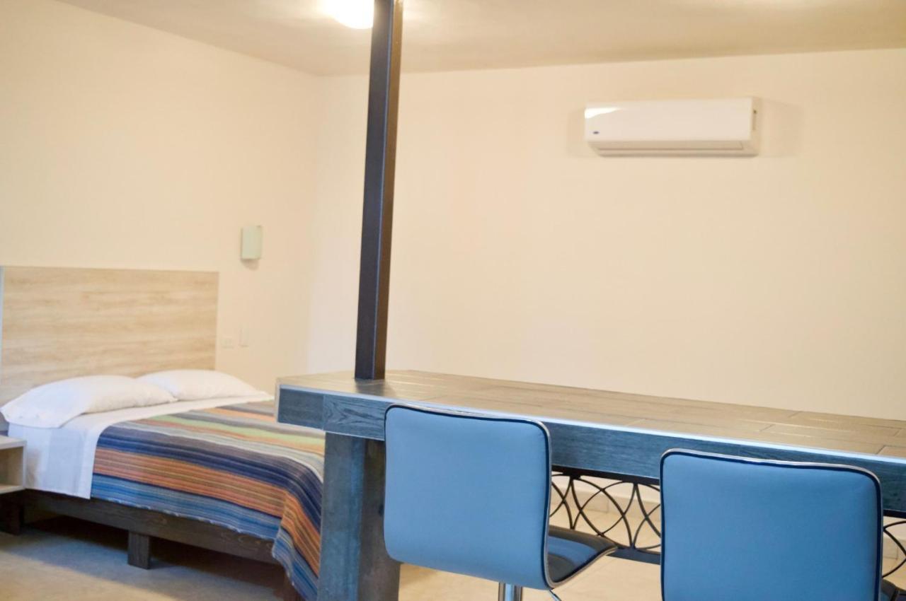 Magnolias Suites Hotel Nuevo Casas Grandes Bagian luar foto